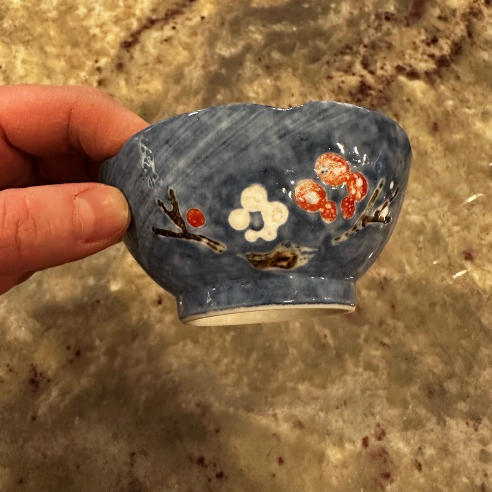 Japanese porcelain bowl